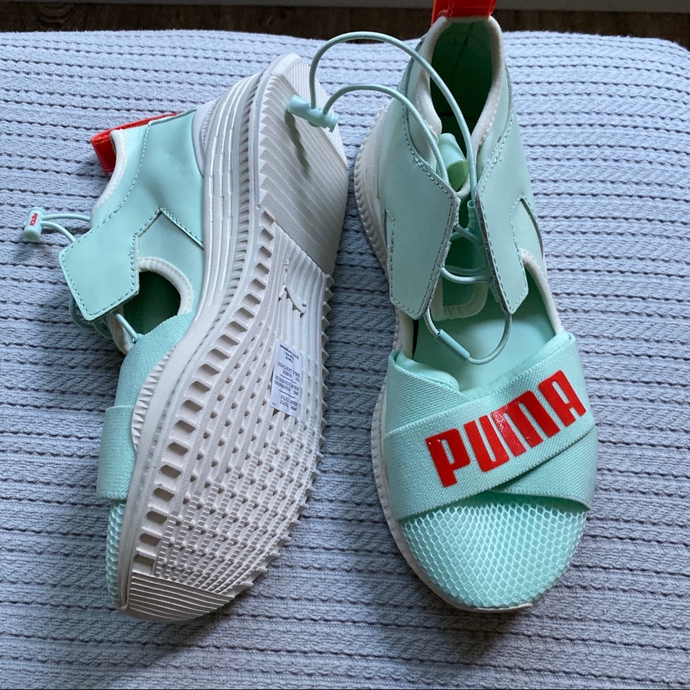 Puma Fenty new sneakers - Picture 3 of 6